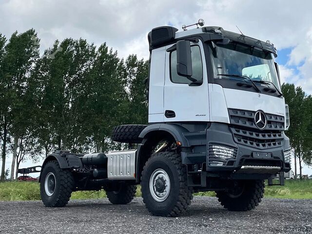 Chassis with cab Mercedes-Benz Arocs 2033-A Chassis Cabin (2 units)