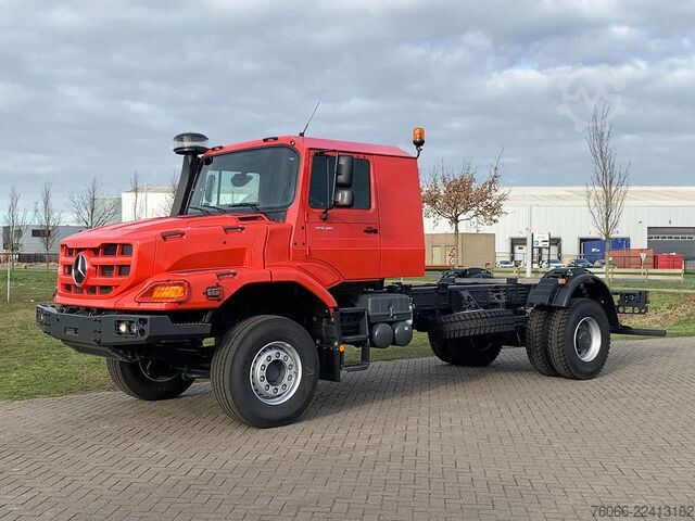 Šassii koos kabiiniga Mercedes-Benz Zetros 2045 Chassis Cabin
