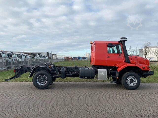 Šassii koos kabiiniga Mercedes-Benz Zetros 2045 Chassis Cabin