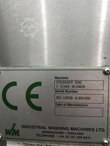 Große industrielle Tablett-Waschanlage IWM Industrial Washing Machines Crusader 1000 with 5 stage blower