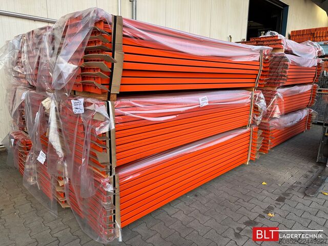 Prateleira industrial robusta ca. 100,16 lfm. Palettenregale H: 550cm Fachlast : 3000 kg , 432 Palettenplätze
