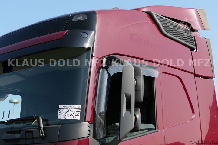 Prostorninska vlačilna enota VOLVO FH 460 Globetrotter 2-Tanks Euro 6