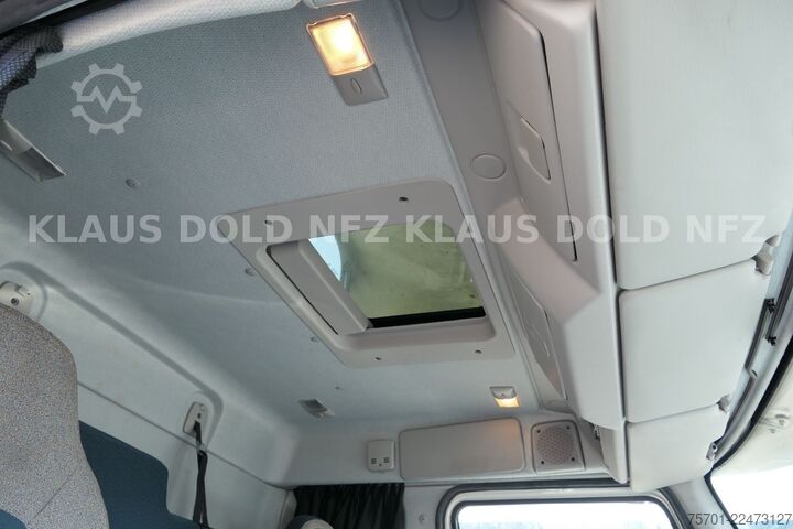 Škatlasti tovornjak VOLVO FL 240 Pritsche Plane Org 145000 km  LBW Euro 6