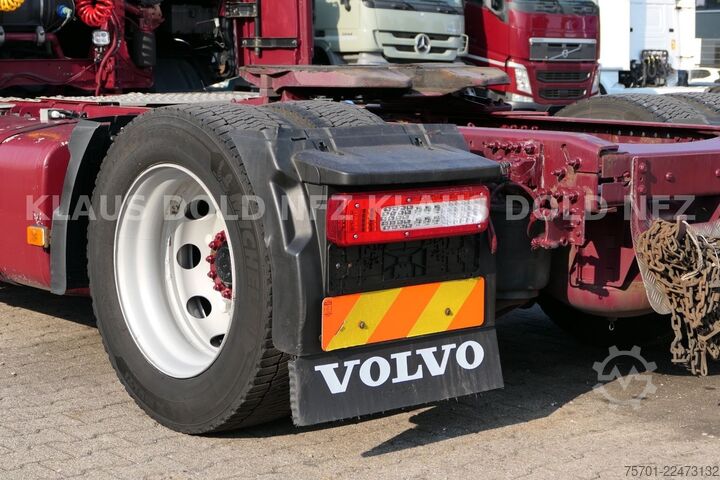 Prostorninska vlačilna enota VOLVO FH 460 Globetrotter 2-Tanks Euro 6