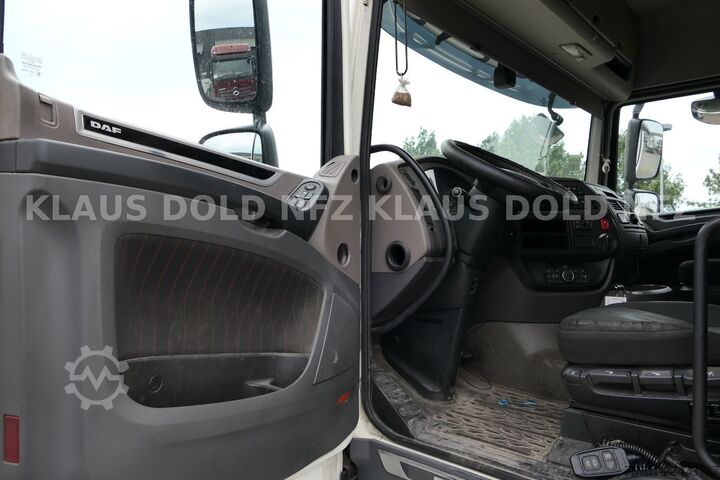 Standardni vlačilec DAF XF 480 Space Cab XL-Tank Euro 6