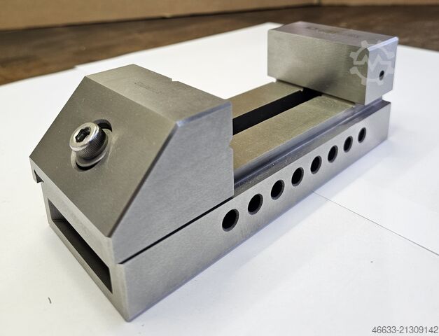 ปากกาจับชิ้นงานความแม่นยำสูง ระยะปากกากว้าง 100 มม. Vertex VBST-30