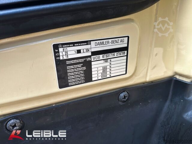Verhollinen pakettiauto MERCEDES-BENZ 811*Pritsche+Plane*DoKa*11Tkm*AHK*TOP*
