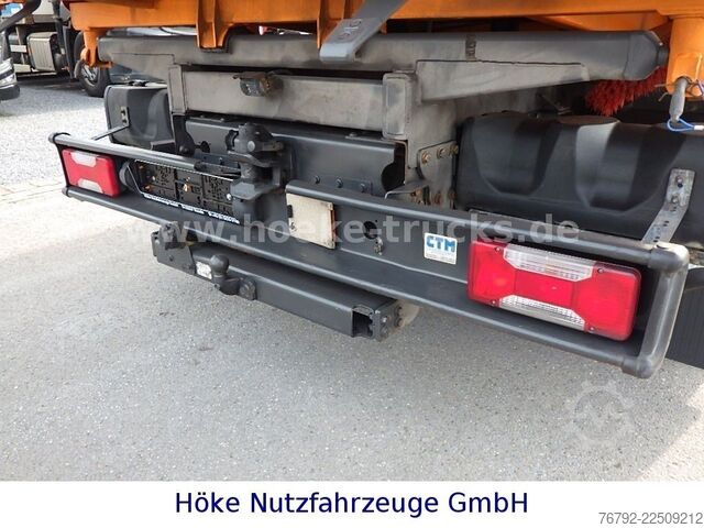 Transporter mit Kipper IVECO 70 C 18 DoKa/Kipper/Palfinger Kran/Greifer/2xAHK