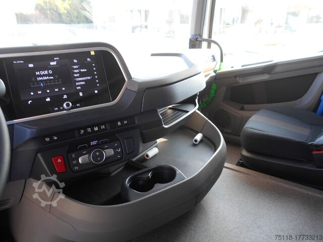 Kamion hladnjače DAF FAN XF 480 6x2 - FRIGORIFERO