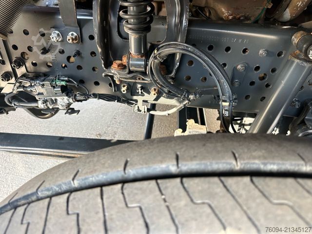 Camión de plataforma MERCEDES-BENZ Actros 2536 6x2 KRAN 20m FUNK Pritsche 7,5m