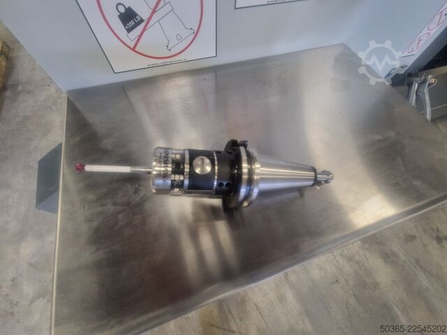 Vertikālais apstrādes centrs Haas TM-2P