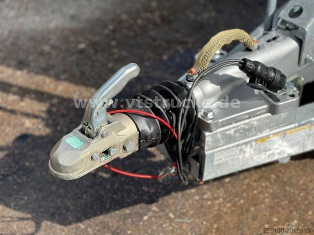 Причіп для перевезення коней HUMBAUR Viehanhänger HTV 35 ALU, *NEU*