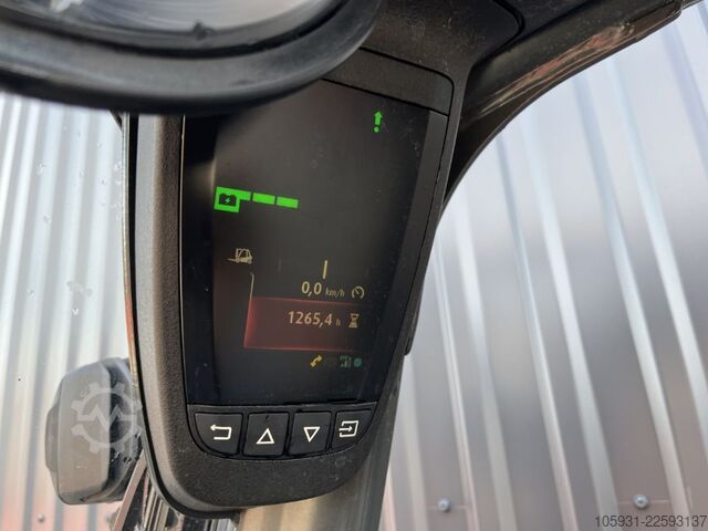電動3輪フォークリフト Linde E12-02