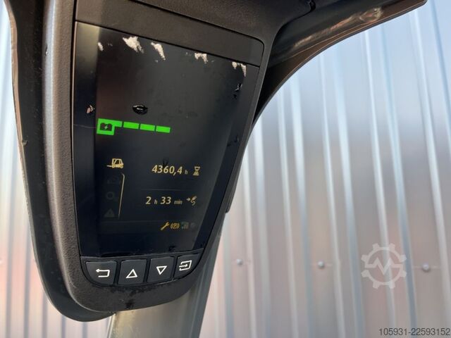 Elektrikli 3 tekerlekli forklift Linde E16-02
