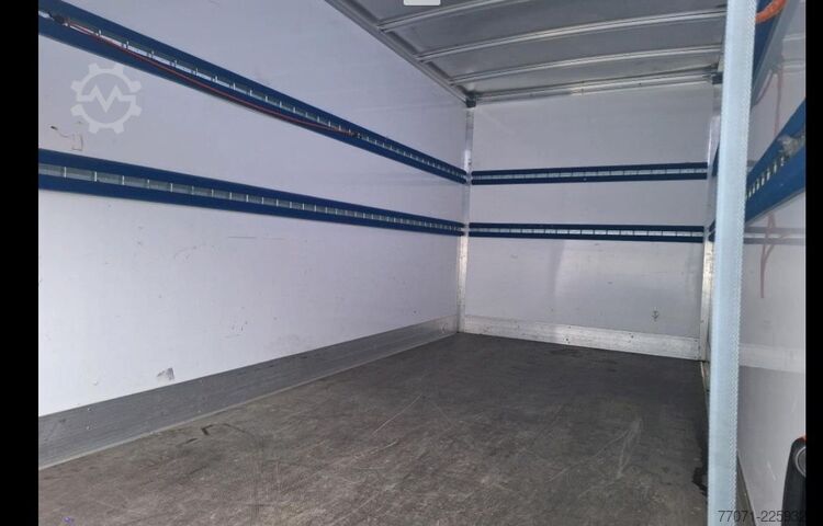 Furgão fechado RENAULT Master Koffer+LBW*Navi*Klima*Kamera*Top*