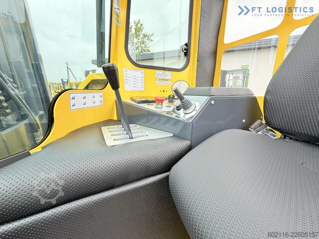 Keturs kryptimis krautuvas Combilift C4000 GAS DUPLEX 4600 FREE-LIFT CABIN