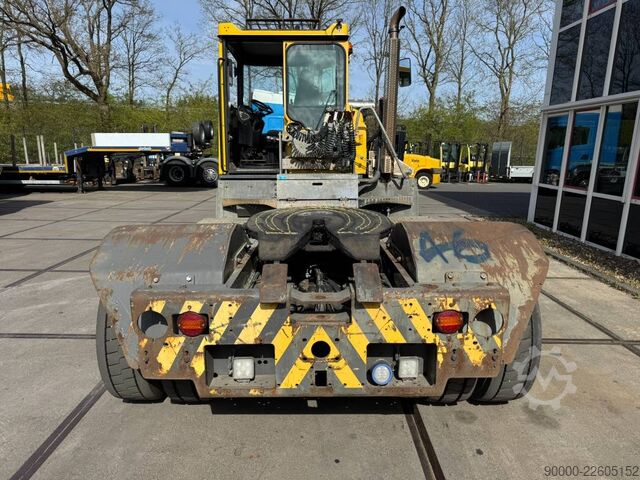 Terminalo traktorius Terberg RT 283