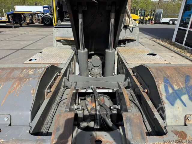 Tractor terminal Terberg RT 283