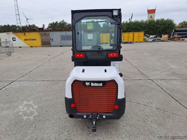 Kerekes rakodó Bobcat L28