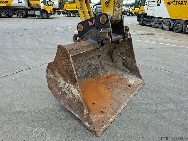 Kerekes kotrógép Komatsu PW 200-7H