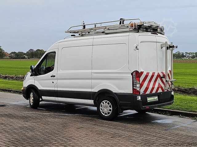 Magastetős kombi FORD TRANSIT 2.0 L2H2 Imperiaal Navi!