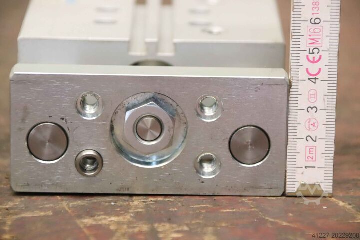 Stýrisíll Festo DFM-25-30-P-A-GF  170849