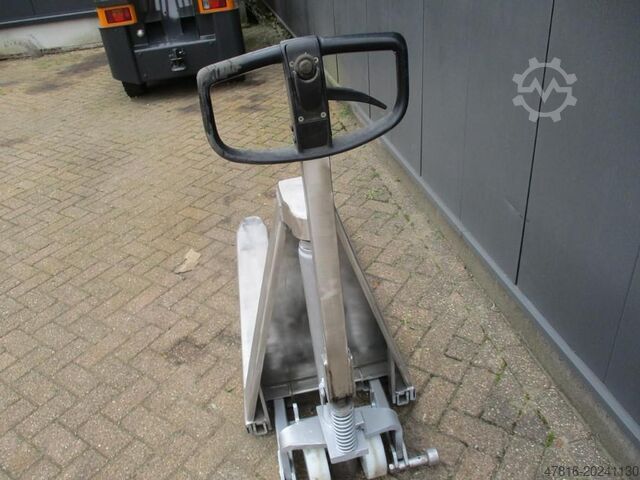 Carretilla elevadora BT HL 1000i