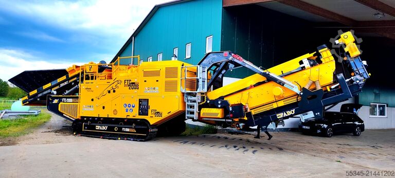 مصنع السحق FABO Mobile cone crusher with screen