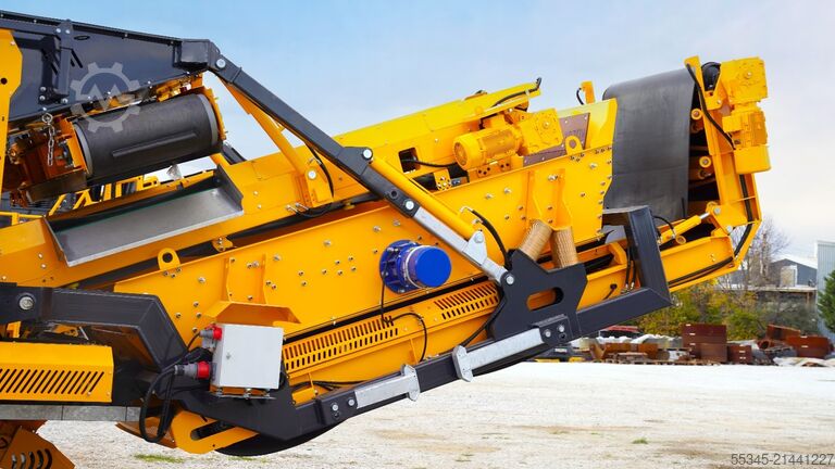 مصنع السحق FABO Mobile impact crusher with screen