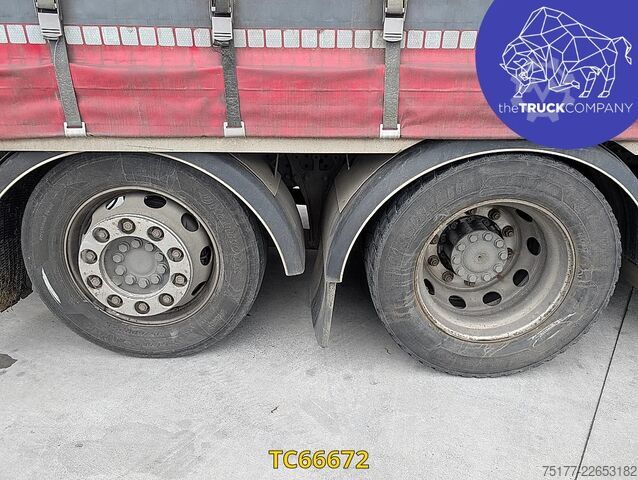 انزلاق القماش المشمع Mercedes-Benz Actros 2548