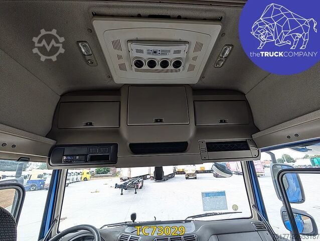 SZM tiêu chuẩn DAF CF 440