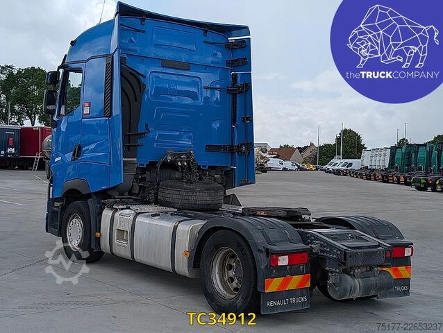 SZM tiêu chuẩn Renault T 520