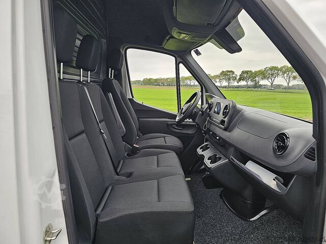 High-roof van MERCEDES-BENZ SPRINTER 314 L3H2 Maxi Automaat!