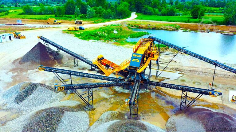 Vibrerande skärm FABO Vibrating screen 2000x6000mm Vibrating screen