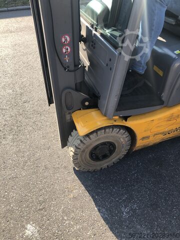 Electric – 3 roți Jungheinrich EFG 216k  GE115-330ZZ MG Chemoform