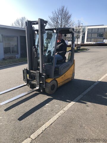 Električni – 3 kotača Jungheinrich EFG 216k  GE115-330ZZ