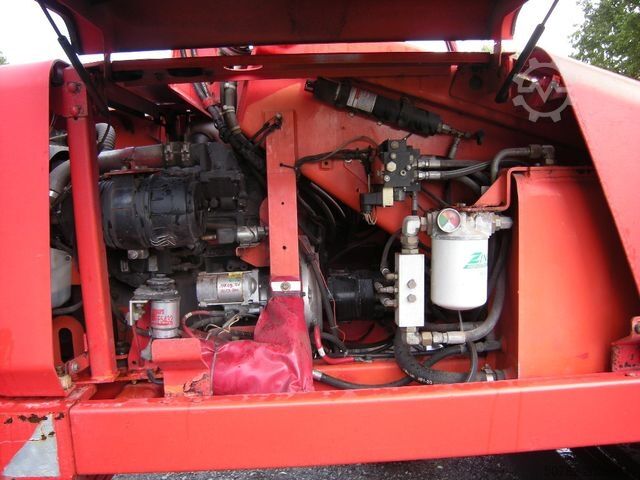 Platformă de lucru  Arbeitsbühne Snorkelift SB-47JRT, AH  16m