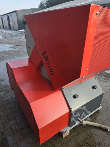 लकड़ी श्रेडर Untha LR700