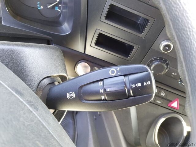 Chasis de camión Mercedes-Benz Antos 1827