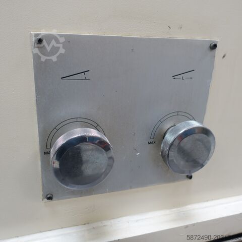 Hydraulisk guillotinesaks Donewell 10-3000