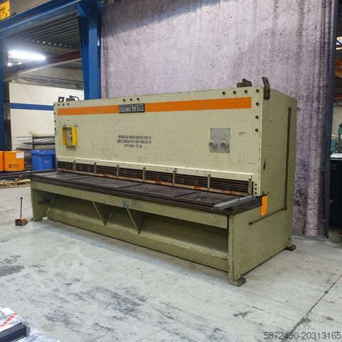 Gunting guillotine hidrolik Donewell 13-4000