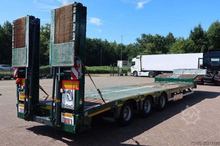 Lav laster Nooteboom Semidieplader + Hydraulisch Rampen