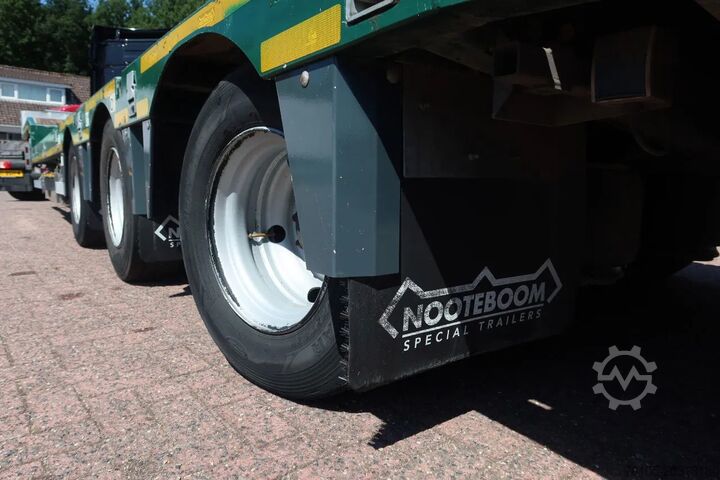 Lav laster Nooteboom Semidieplader + Hydraulisch Rampen