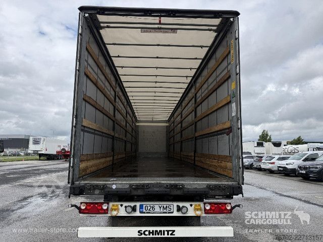 Semi-remorque bâchée Schmitz Cargobull Curtainsider Standard