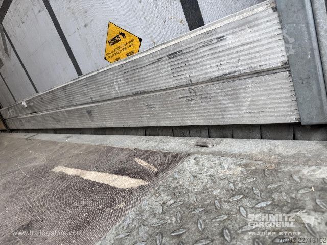 Semi-remorque bâchée Schmitz Cargobull Curtainsider Standard