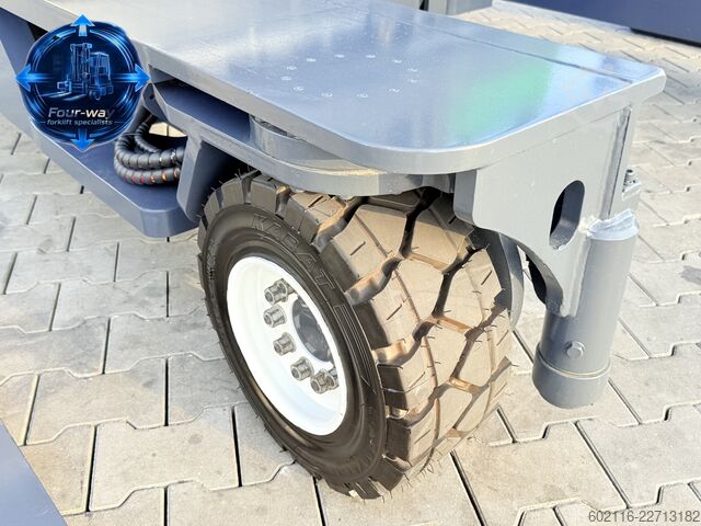 Xe nâng bốn hướng Combilift C4000 GAS DUPLEX 4050 WIDE POSITIONER