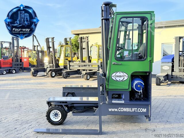 Xe nâng bốn hướng Combilift C4000 GAS DUPLEX 4050 WIDE POSITIONER