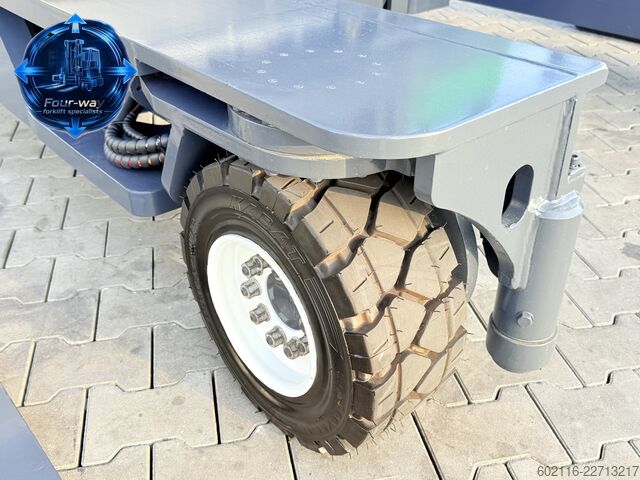 4-way forklift Combilift C4000 GAS DUPLEX 4050 WIDE POSITIONER
