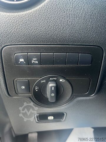 パネルバン MERCEDES-BENZ Vito 119 LANG MIXTO 9G NAVI LED DISTRONIC KAMERA
