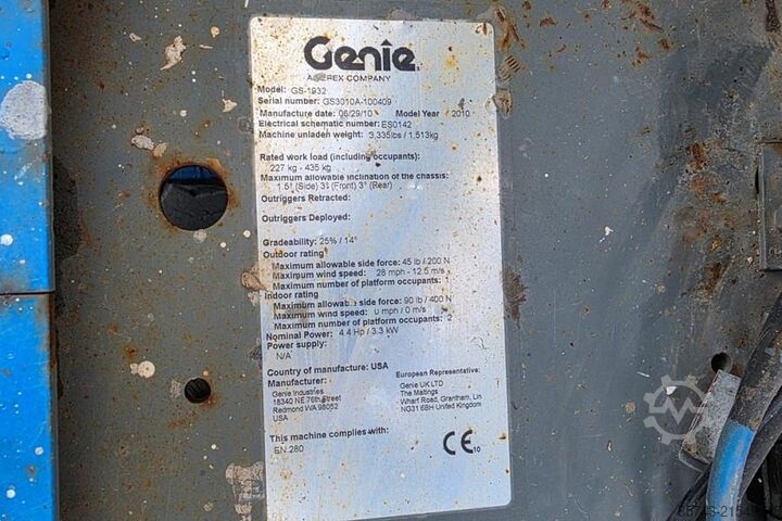 Ножичний підйомник Genie GS1932 Electric, Working Height 7.8 m, 227kg Capac